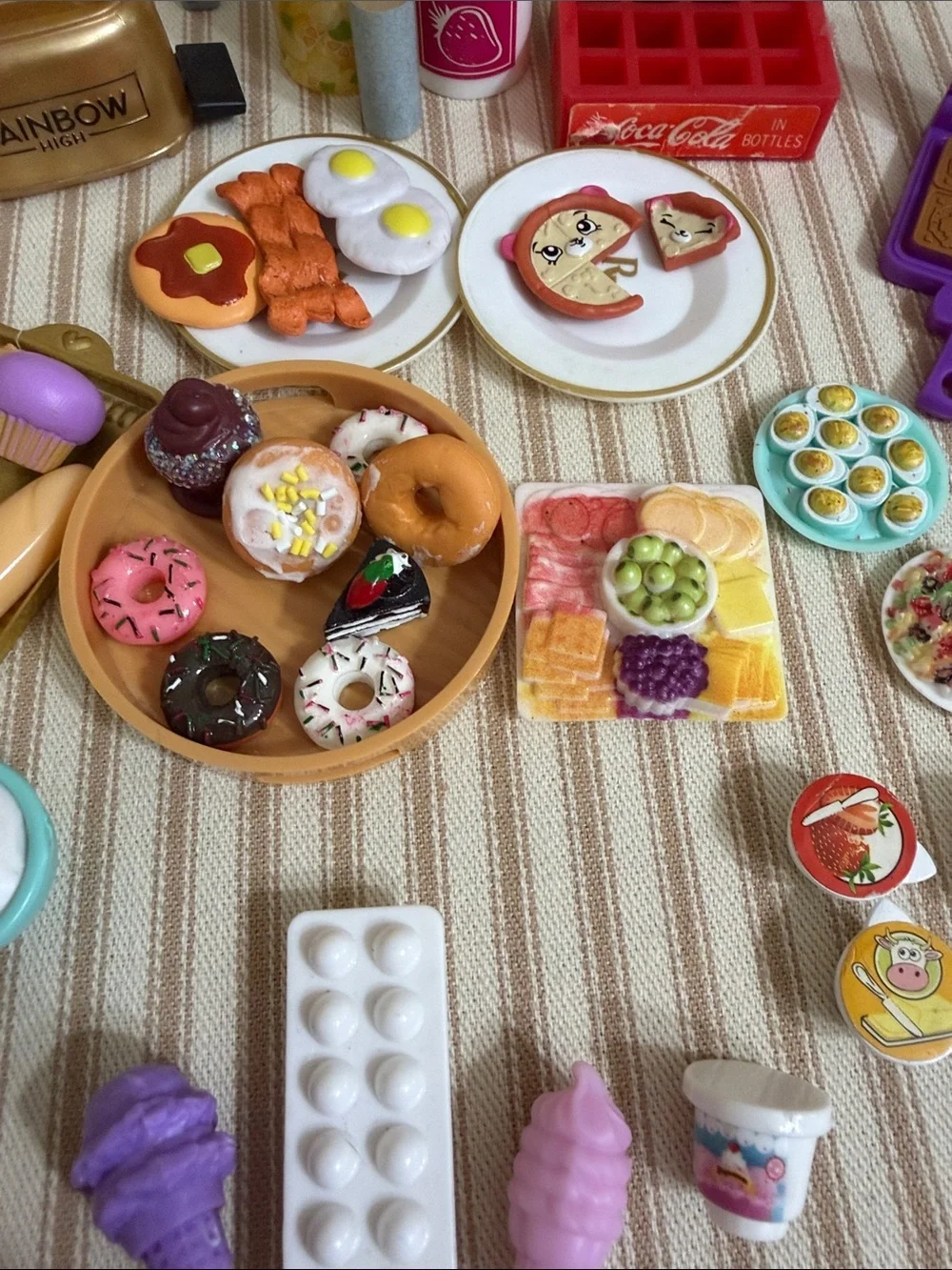 N/A dollhouse food